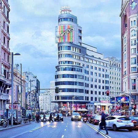 Punta Me Suites Next To Gran Via 马德里 外观 照片